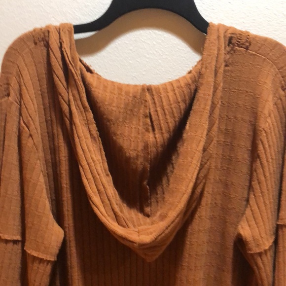 Roasted peacan Ribbed Hoodie from DAYTRIP - Picture 8 of 10